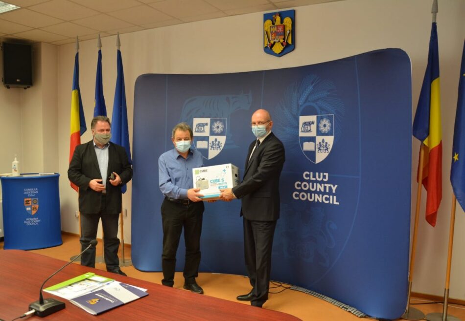 Cinci spitale clujene aflate în prima linie a luptei anti COVID au fost dotate cu nebulizatoare